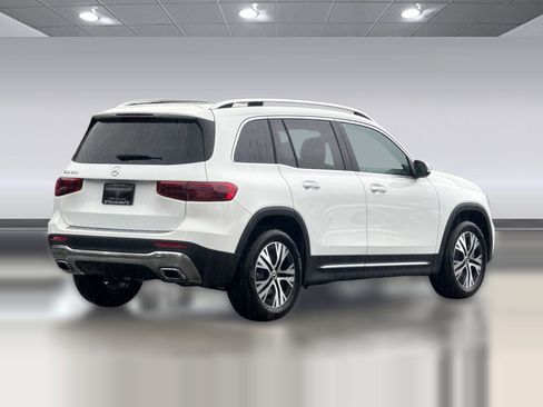 New 2026 Mercedes-Benz GLB 250 image 8