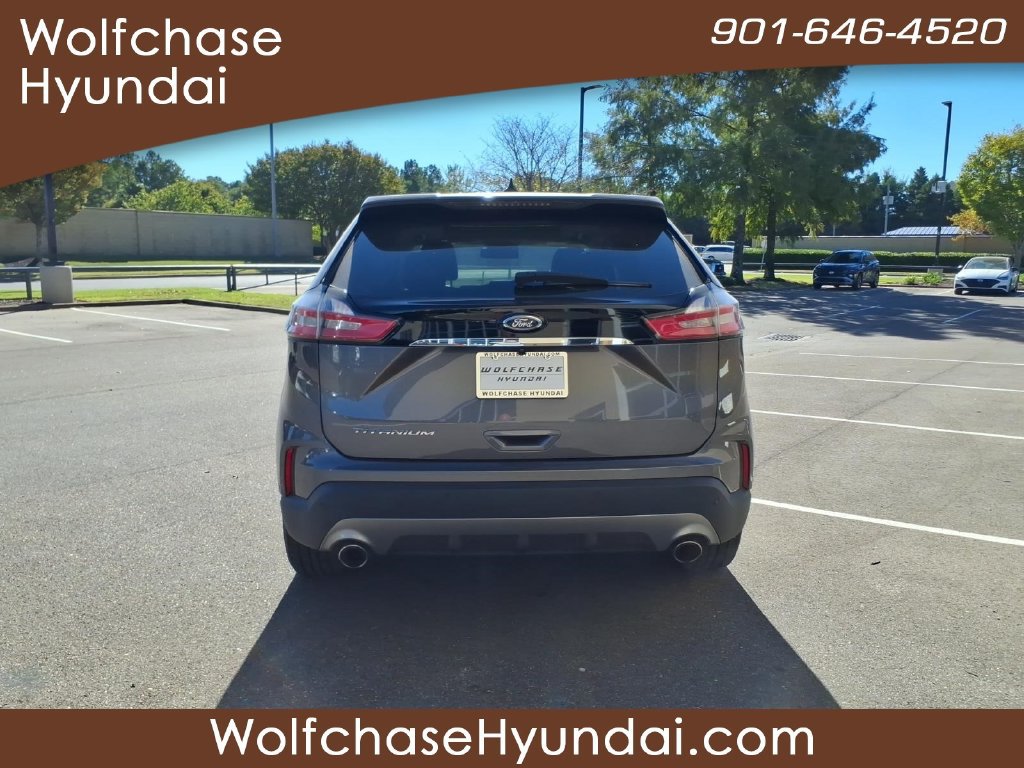 Used 2021 Ford Edge Titanium w/ Equipment Group 301A FWD image 4
