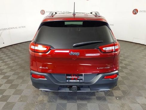 Used 2015 Jeep Cherokee Limited w/ Luxury Group AWD/4WD image 6