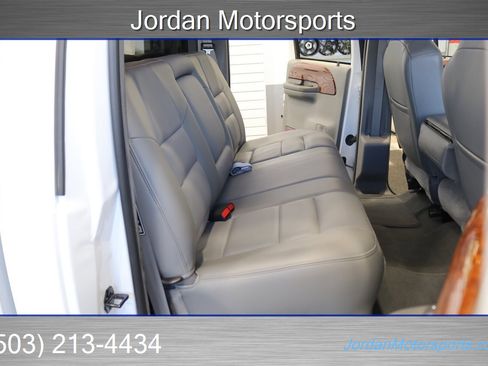 Used 2003 Ford F350 Lariat image 19