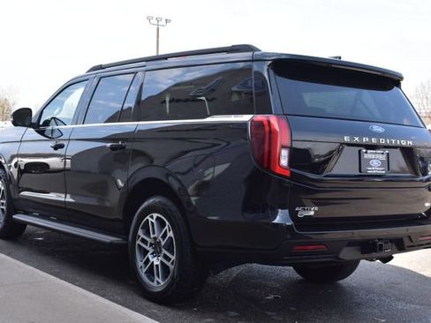 Used 2025 Ford Expedition Max Active AWD/4WD image 15