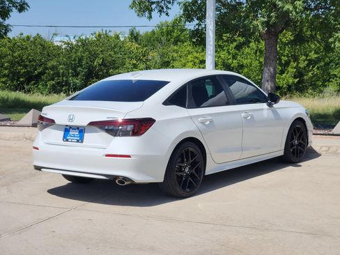 Used 2025 Honda Civic Sport image 5