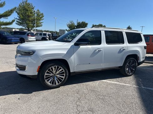New 2025 Jeep Wagoneer Series II image 16