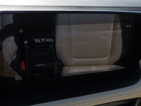 Used 2024 Buick Encore GX Sport Touring image 20