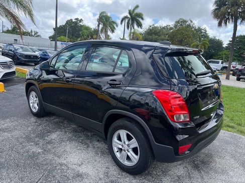 Used 2019 Chevrolet Trax LS FWD image 7