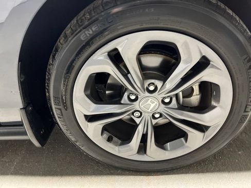 Used 2023 Honda Accord EX image 43