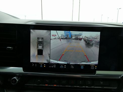 Certified 2023 GMC Sierra 1500 SLT w/ SLT Premium Plus Package image 32