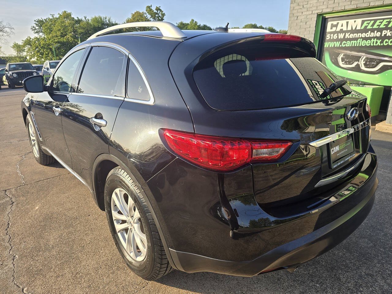 Used 2015 INFINITI QX70 AWD w/ Premium Package image 8