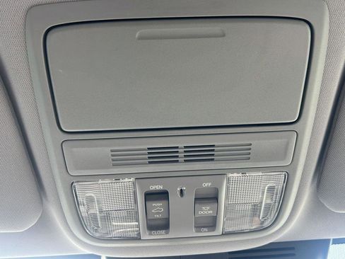 Used 2022 Honda CR-V EX image 13