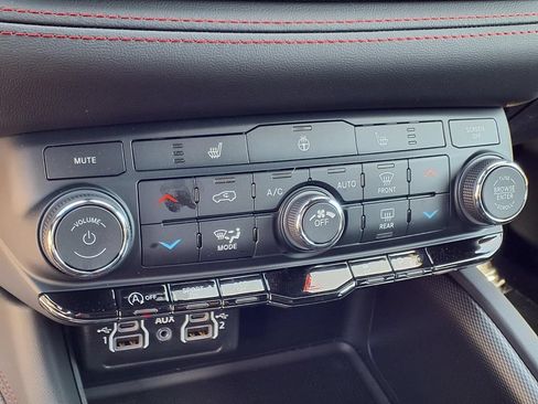 New 2026 Dodge Durango GT AWD/4WD image 17