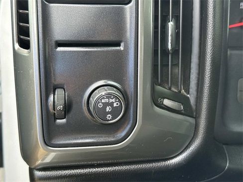 Used 2018 Chevrolet Silverado 1500 LT w/ Texas Edition image 26