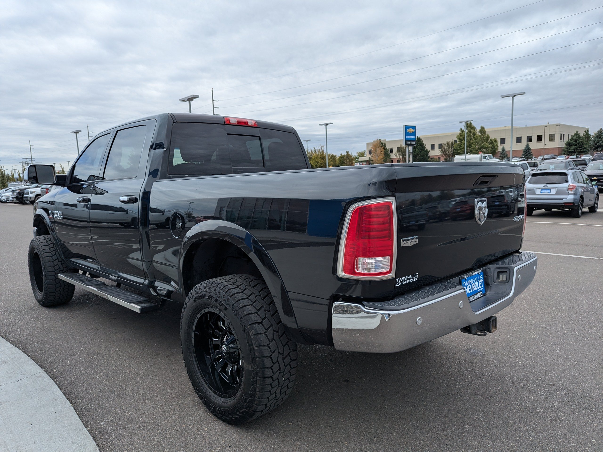 Used 2017 RAM 2500 Laramie AWD/4WD image 32