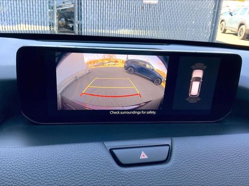 Used 2024 MAZDA CX-90 Plug-In Hybrid w/ Premium Pkg image 29