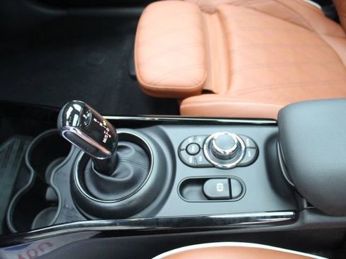 Used 2022 MINI Cooper Clubman John Cooper Works image 26