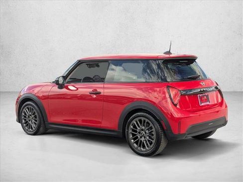 Certified 2025 MINI Cooper S image 8