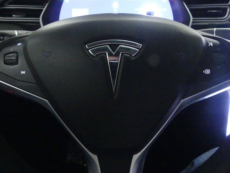 Used 2016 Tesla Model X 75D AWD/4WD image 18