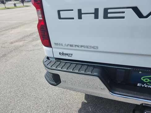Certified 2024 Chevrolet Silverado 2500 LT w/ All Star Edition AWD/4WD image 4