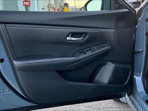 Certified 2025 Nissan Sentra SV image 20