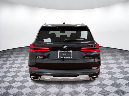 Used 2025 BMW X5 xDrive50e w/ Premium Package image 8