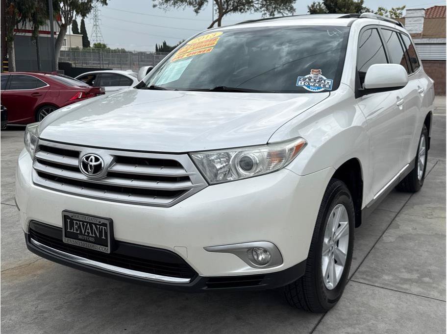 Used 2013 Toyota Highlander SE FWD image 3