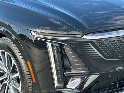 Certified 2024 Cadillac Lyriq Sport RWD image 45