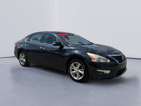 Used 2013 Nissan Altima 2.5 SL image 1
