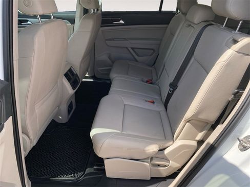 Used 2019 Volkswagen Atlas SE image 12