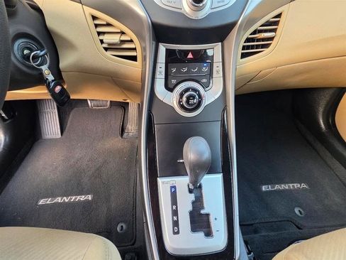 Used 2012 Hyundai Elantra GLS w/ Preferred Pkg 3 FWD image 15