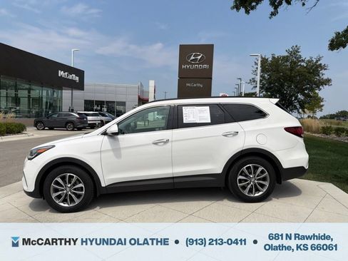 Used 2018 Hyundai Santa Fe SE AWD/4WD image 13