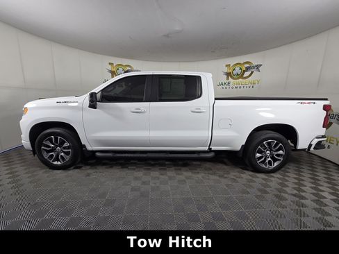Used 2022 Chevrolet Silverado 1500 RST w/ Convenience Package II AWD/4WD image 4