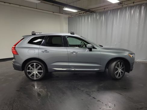 Used 2021 Volvo XC60 T6 Inscription AWD/4WD image 9