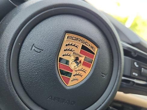 New 2026 Porsche Cayenne image 24