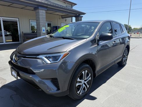 Used 2018 Toyota RAV4 LE w/ All Weather Liner Package AWD/4WD image 1