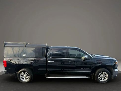 Used 2017 Chevrolet Silverado 1500 LTZ w/ LTZ Plus Package AWD/4WD image 6