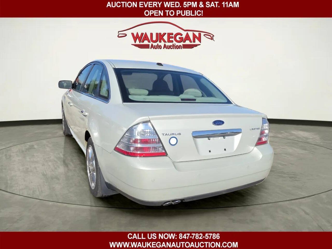 Used 2008 Ford Taurus Limited FWD image 4