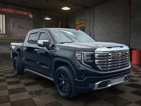 Used 2022 GMC Sierra 1500 Denali AWD/4WD image 7