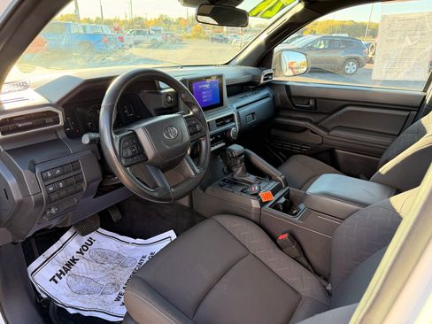 Used 2024 Toyota Tacoma SR image 13