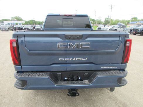 New 2026 GMC Sierra 2500 Denali Ultimate w/ Max Trailering Package AWD/4WD image 5