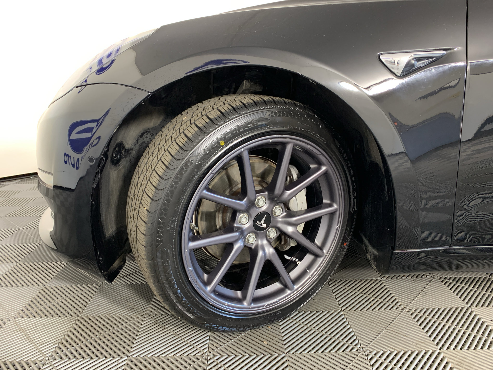 Used 2019 Tesla Model 3 Standard Range Plus RWD image 11