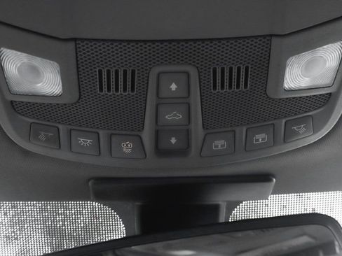 Used 2018 Ford F250 Lariat w/ Lariat Ultimate Package AWD/4WD image 30