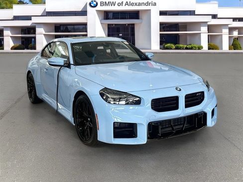 New 2026 BMW M2 w/ Lighting Package RWD image 3