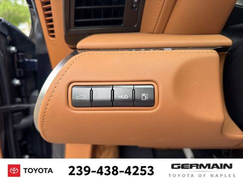 Used 2022 Lexus LC 500 Convertible w/ Touring Package image 24