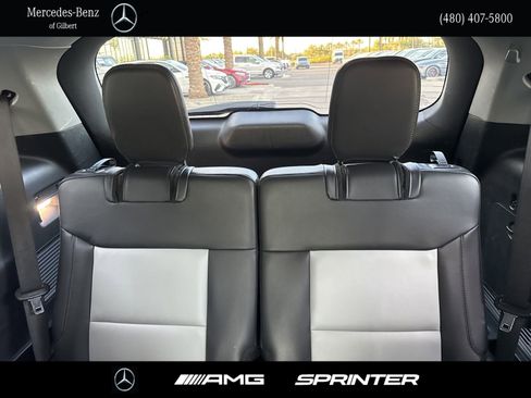 Used 2022 Ford Explorer XLT w/ Equipment Group 202A image 21