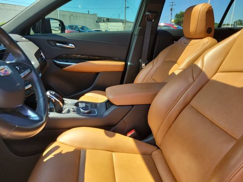 Certified 2023 Cadillac XT4 Sport AWD/4WD image 21