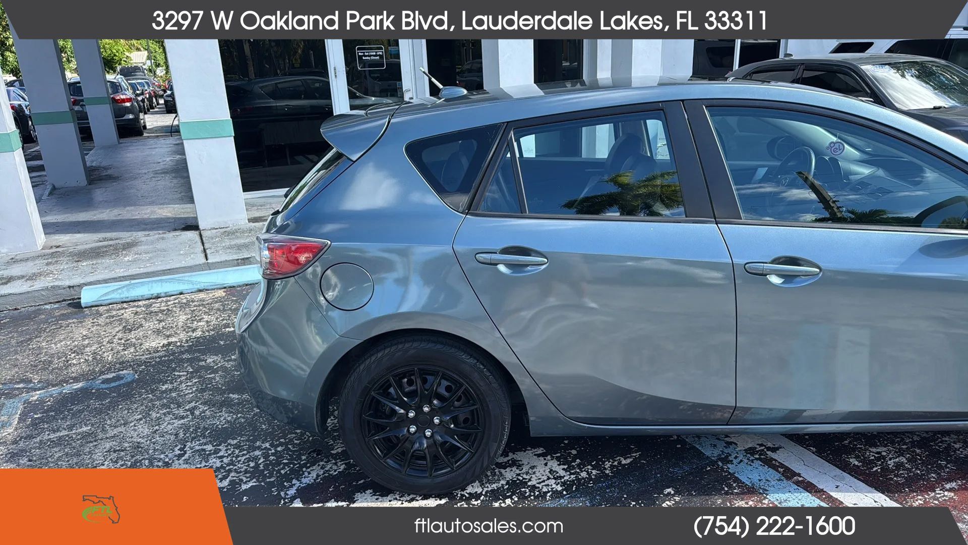 Used 2012 MAZDA MAZDA3 i Grand Touring w/ Tech Pkg FWD image 13