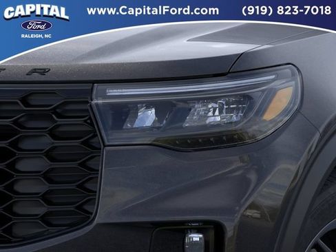 New 2026 Ford Explorer ST-Line w/ ST-Line Street Pack AWD/4WD image 18
