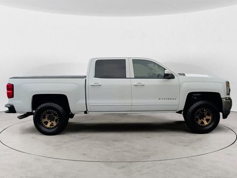 Used 2017 Chevrolet Silverado 1500 LT w/ All Star Edition image 6