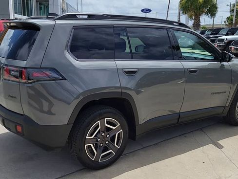 New 2026 Jeep Cherokee Laredo AWD/4WD image 8
