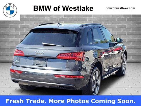 Used 2020 Audi Q5 2.0T Premium w/ Titanium Sport Package AWD/4WD image 5