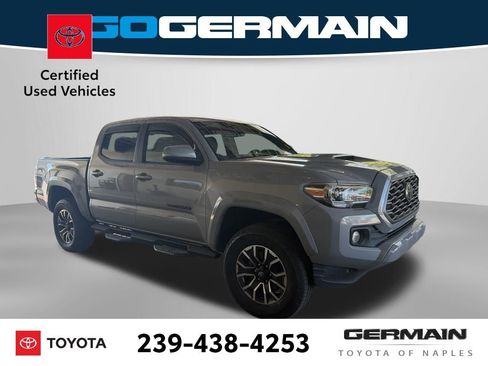Used 2021 Toyota Tacoma TRD Sport AWD/4WD image 9
